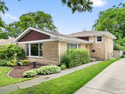 532 N Redfield Ct