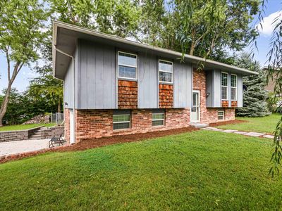 5117 Woodway Dr