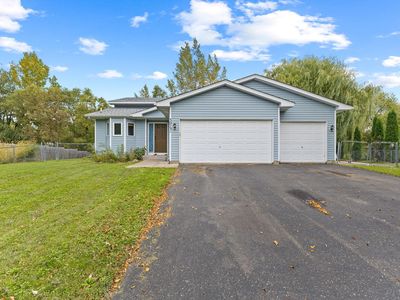 Property at 30731 Redding Ave, Shafer, MN