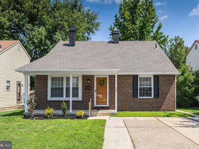 228 Leona Ct