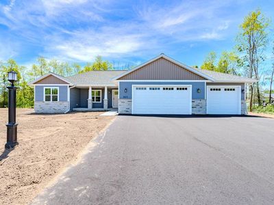 621 Amberwood Way