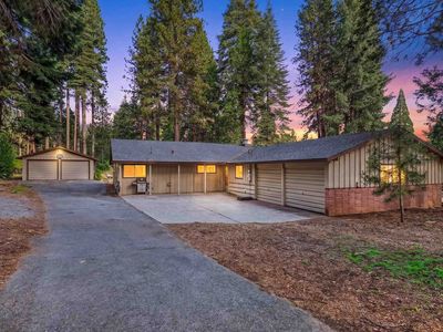 3653 Lake Almanor Dr