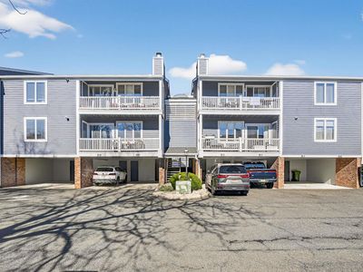 811 Harbour Cv #811