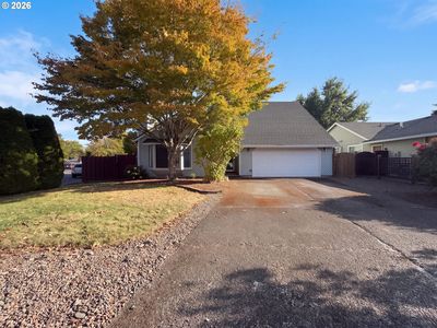 5810 NW Landing Dr