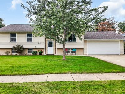 241 Norman Dr NE