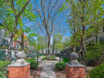 1812 S Dearborn St APT 28