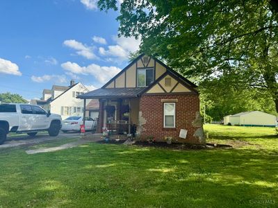 403 Cemetery Rd