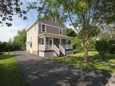 102 Bennett St