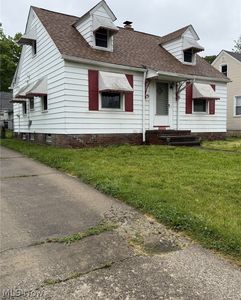 12412 Mortimer Ave
