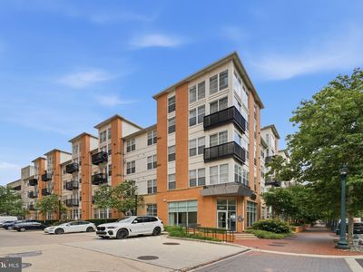 1201 E West Hwy APT 418