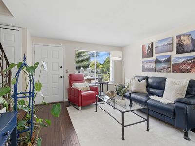 4305 S Haverford Ct