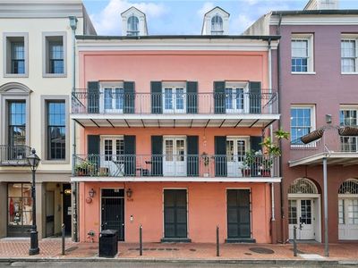 528 Saint Louis St APT 302