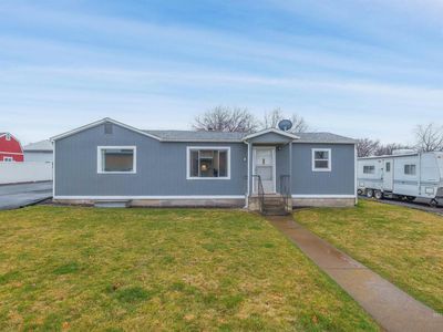 1132 Alder Ave