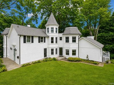 54 Hillside Avenue