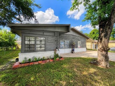 9113 Oak Knoll Ln