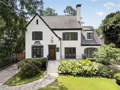 607 E Paces Ferry Rd NE