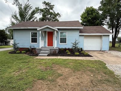 1916 W Union Pl