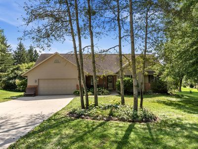 5061 Birchwood LANE