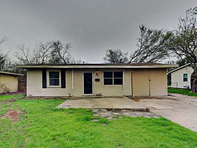 2815 Ash Park Dr