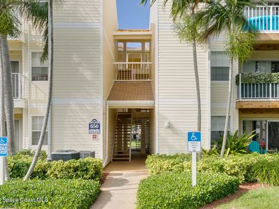 650 Island Club Ct APT 160