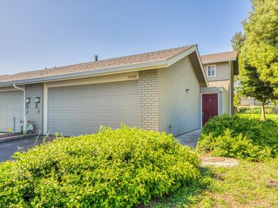 19100 Creekside Pl