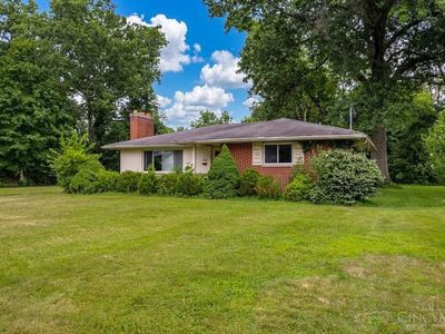 8548 Myrtlewood Ave