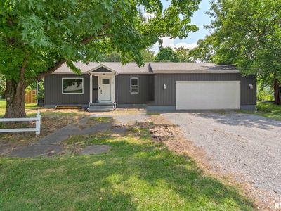 320 N 30th St
