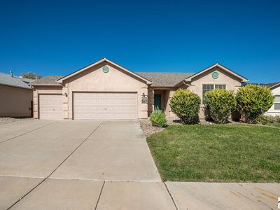 3433 Raccoon Ln