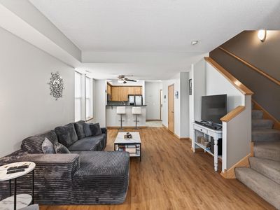 150 Burnsville Pkwy E #101