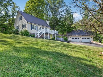 87 Echo Ln