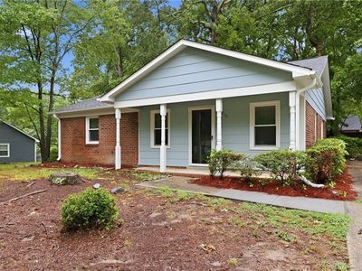 2210 Bracyridge Rd