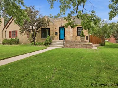 220 W 4th Ave