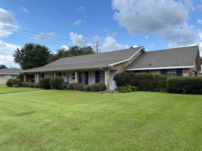 213 Belle Meade Blvd