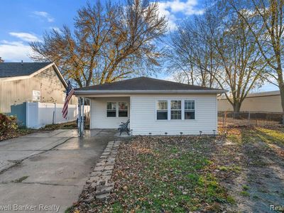 Property at 13431 Rose St, Gibraltar, MI