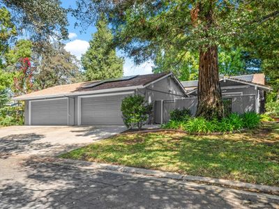 3295 Topaz Ln
