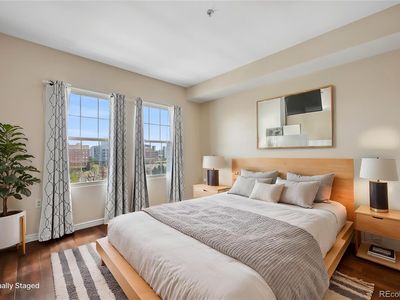 975 N Lincoln Street #10A