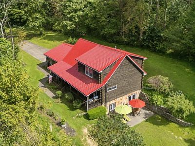 250 Hebron Rd