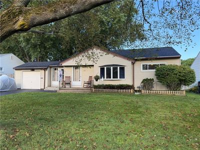 225 Hildegarde Rd