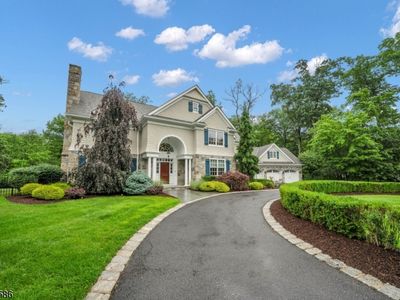 222 Deepbrook Rd