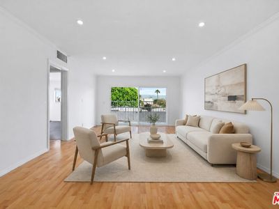 423 S Rexford Dr Unit 305