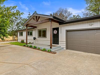 7333 Bonita Way
