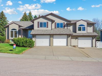 Property at 1321 Columbine Dr, Gillette, WY