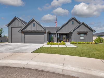 349 Lodgepole Ct
