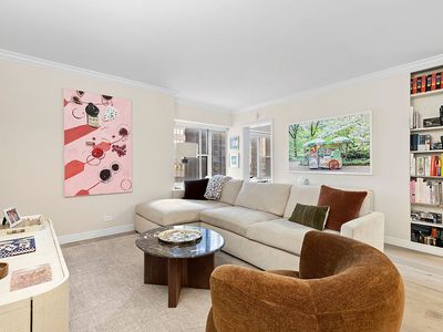 118 E 60th St APT 24A