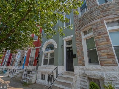 1921 W Fayette St