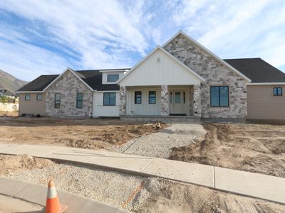 802 N Dryland Cir