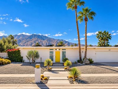 657 N Juanita Dr