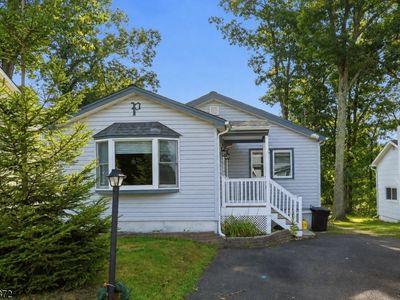 Property at 305 Tulsa Trl, Hopatcong, NJ
