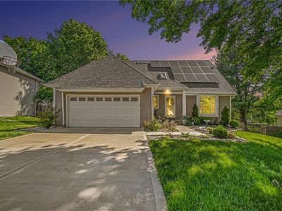 2404 NE Mill Crk