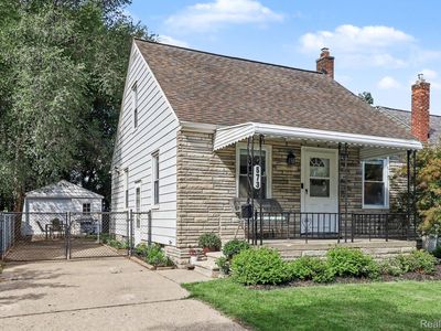 Property image 3